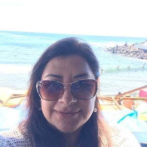 Meet your Posher, Zulema